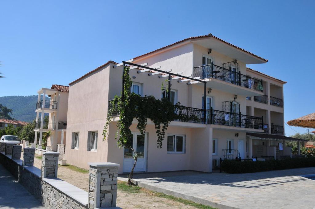 Sunrise Beach Skala Rachoni  Exterior photo