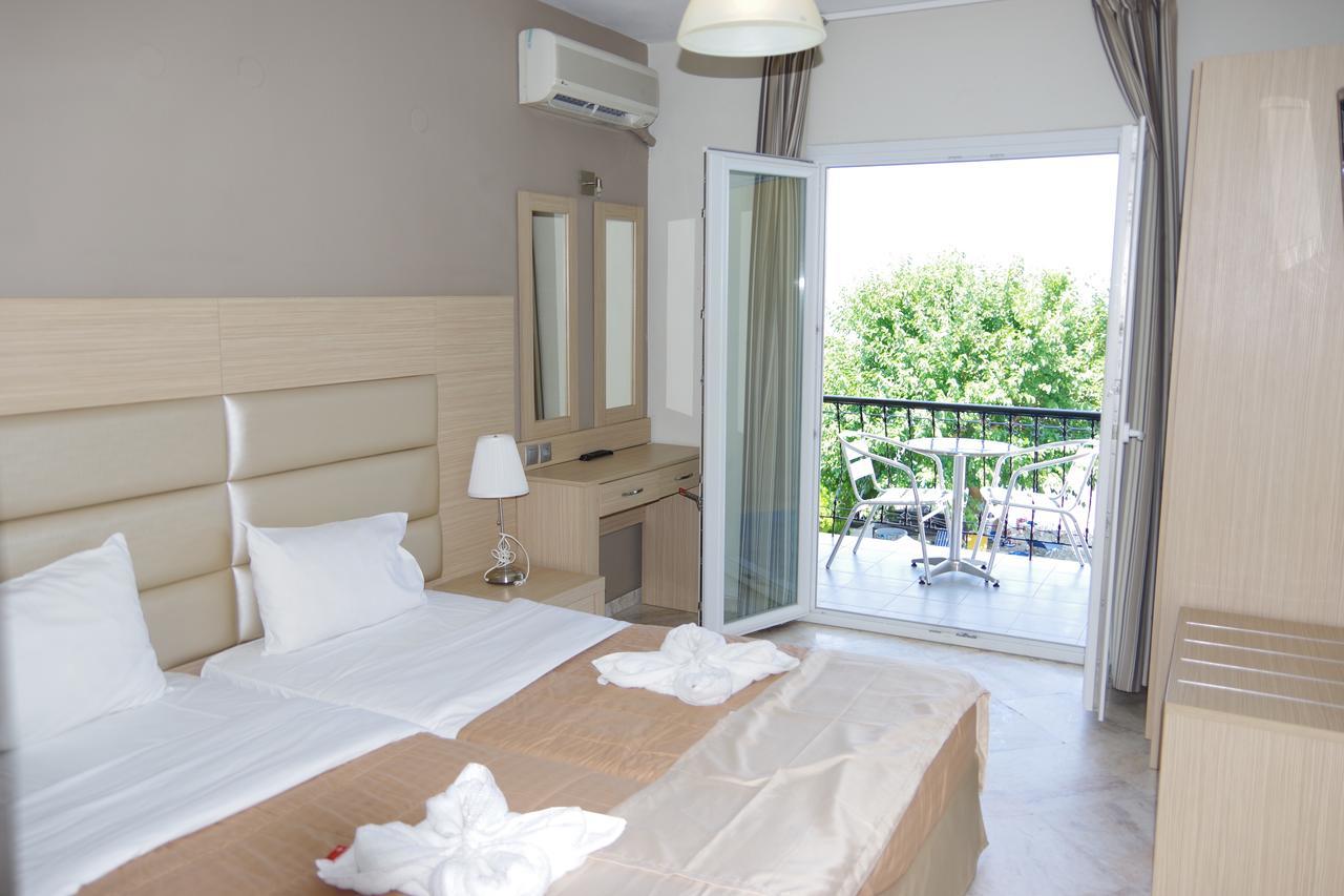 Sunrise Beach Skala Rachoni  Room photo
